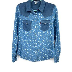 LEVI'S WOMEN'S PRINTED DENIM COLOR BLOCKED ANNIE SHIRT, BLUE BIRD, MEDIUM